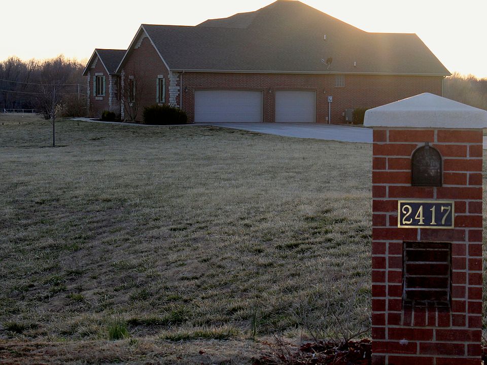 2417 N. Arrow Lane