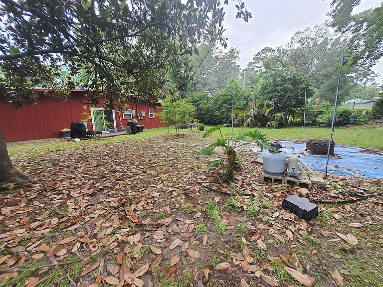 1815 Burns Dr — Photo 17