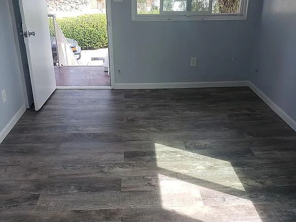 3rd image of 1527 Linwood St APT 6