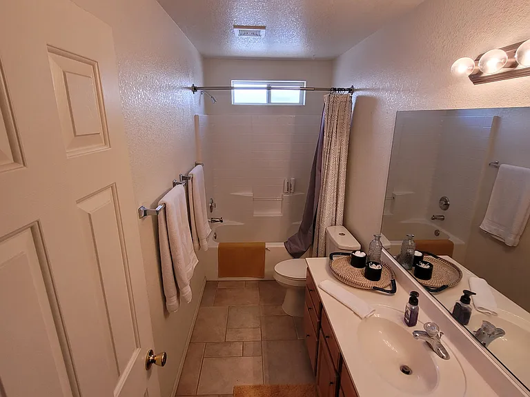 4922 S Santa Evinita Rd — Photo 11