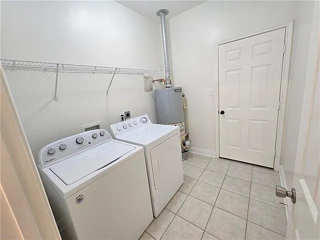 407 E Redbud Dr — Photo 17