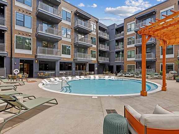 4th image of 1201 Hillside Ave #12-511