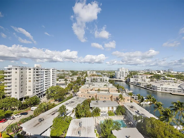 900 Bay Dr #1005 — Photo 20