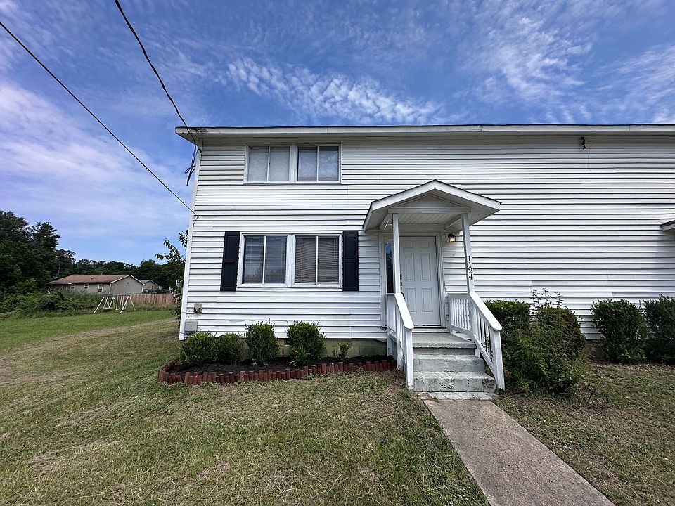 1st image of 1124 Weston St
