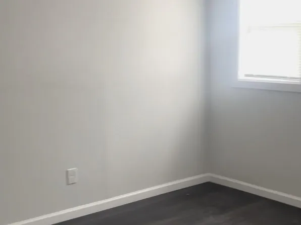 91 Cohoes Rd, Watervliet, NY 12189