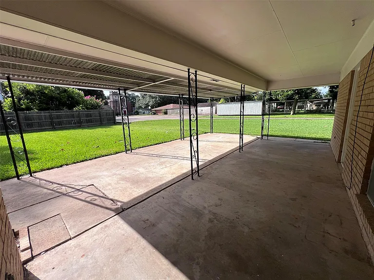 626 N Resident St — Photo 18