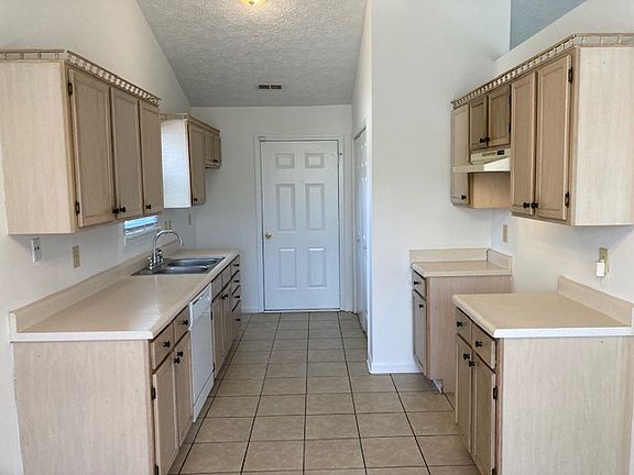 2nd image of 10436 E Maumee Dr