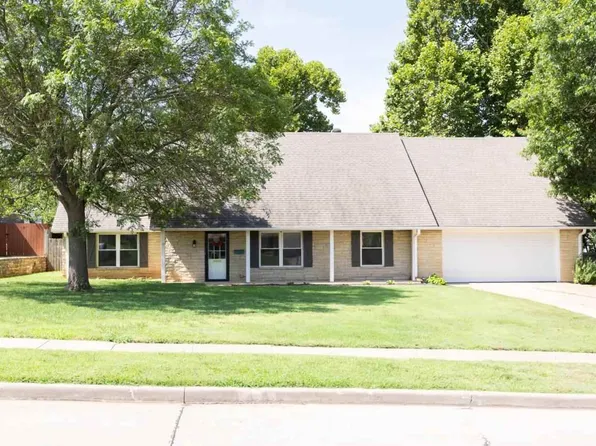 2408 Cardinal Rd, Ponca City, OK 74604