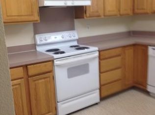 55 Myers Rd APT F, Bremerton, WA 98312