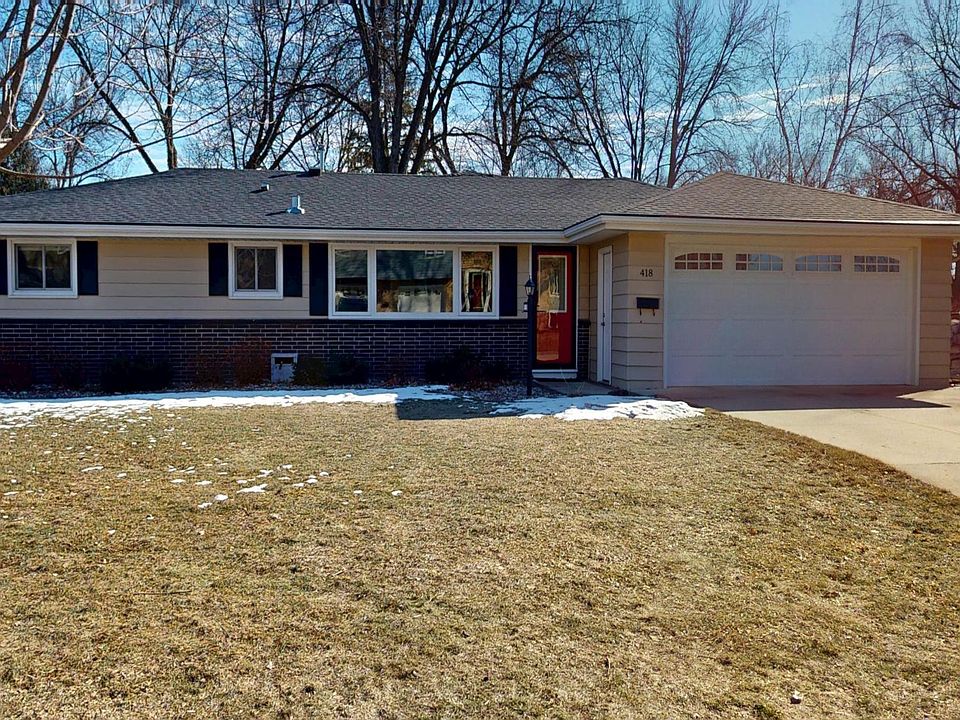 1st image of 418 Ridge Rd