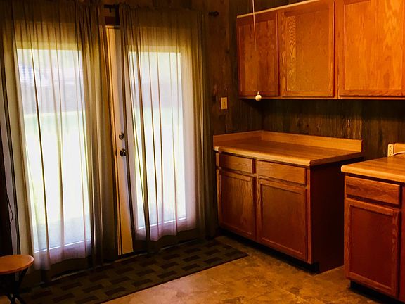 3rd image of 12269 Prudie Cir