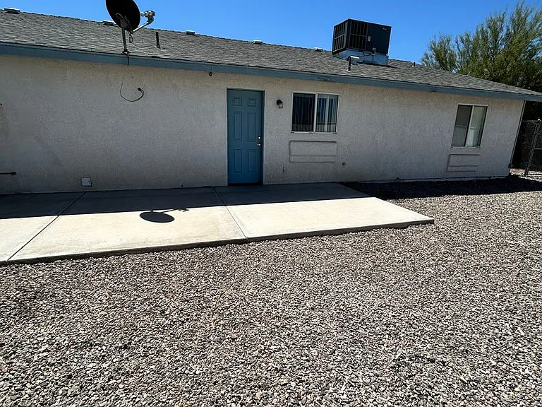 3289 Tolteca Dr — Photo 23