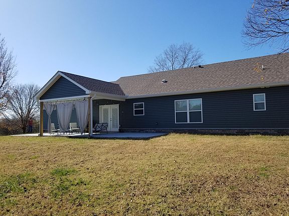 5th image of 2685 Holt Ln