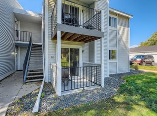 1713 Fulham St APT F, Lauderdale, MN 55113