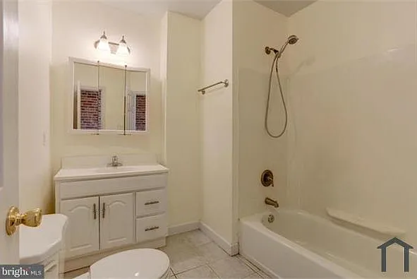 1209 Carroll St — Photo 11