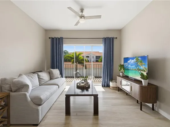 4625 Saint Croix LN #1126, NAPLES, FL 34109
