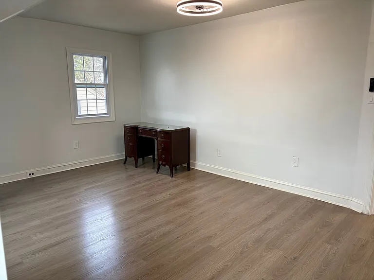7 Crestwood Pl — Photo 39