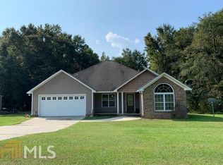2588 Wildflower Cir, Metter, GA 30439