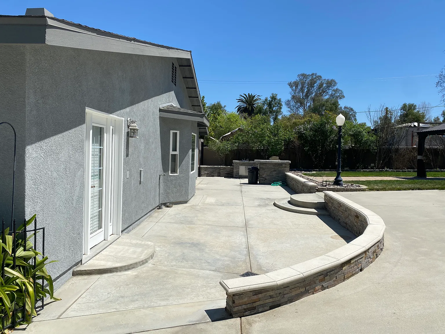 4 bed, 2713 sqft, $3,550 — Photo 4