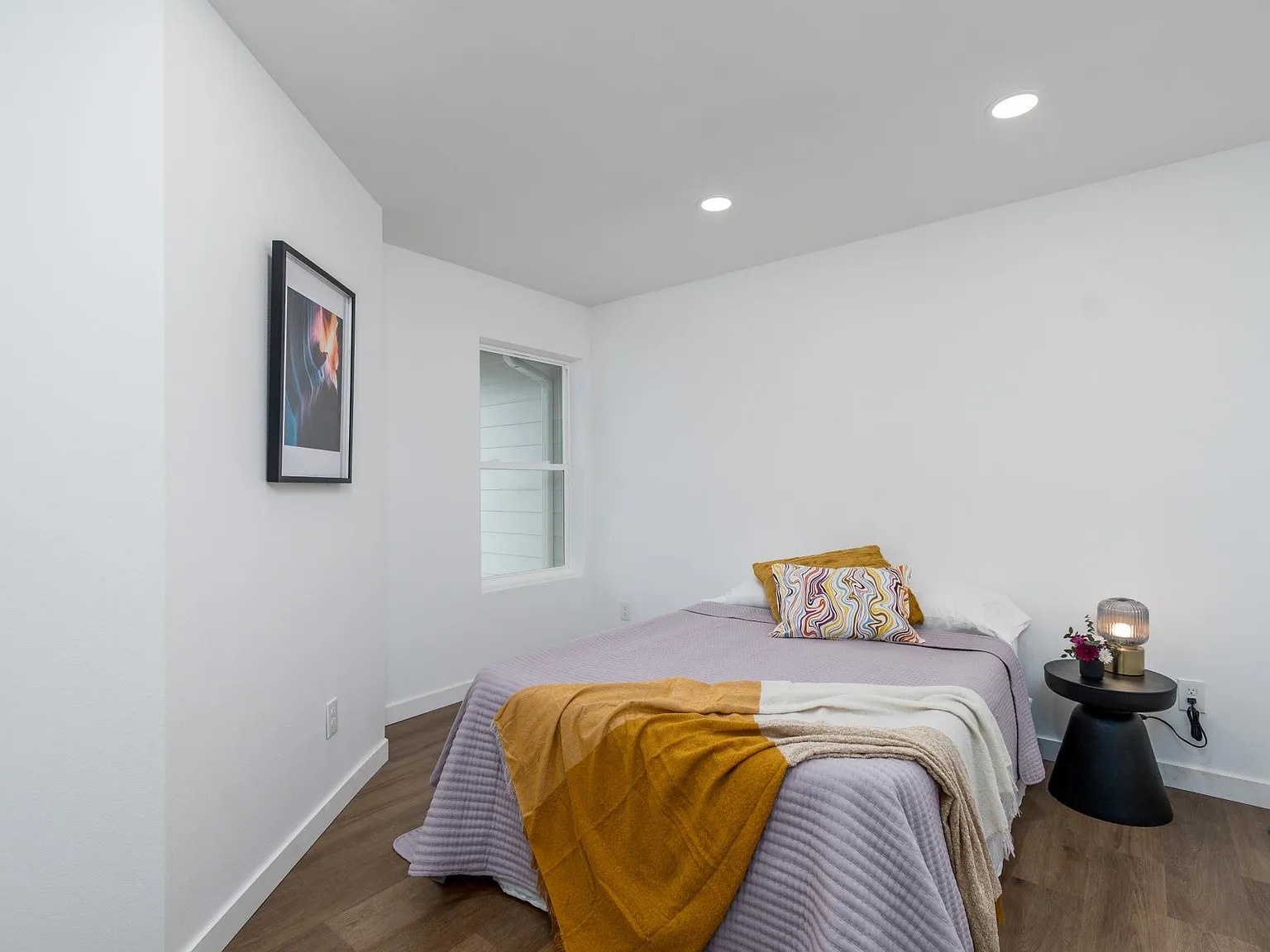 3 bed, 2.5 bath, 1665 sqft, $2,300 — Photo 3