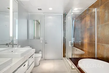 Rented by (Legacy) Elegran