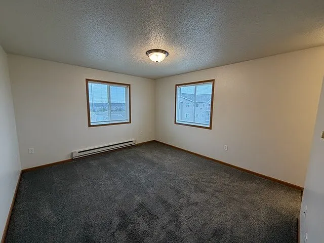 The Summers at Osgood Apartments — Photo 15