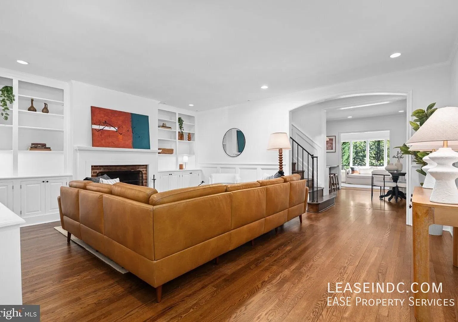 3 bed, 2.5 bath, 2016 sqft, $5,900 — Photo 4