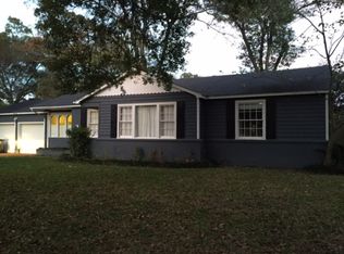 461 River Oaks Dr, Baton Rouge, LA 70815