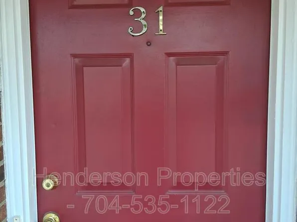 100 Fairway St, Albemarle, NC