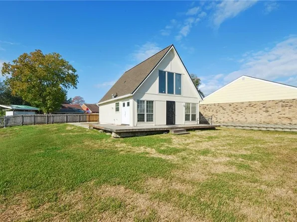 1 Petit Bayou Ln, New Orleans, LA 70129