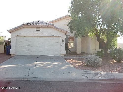 2nd image of 745 N Vista Del Sol