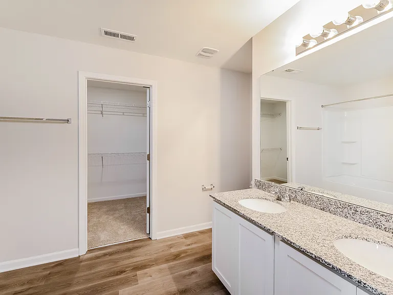 4324 Shadi Green Ln — Photo 10