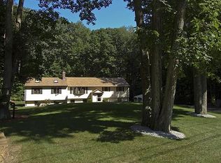 4 Merriam District, North Oxford, MA 01537