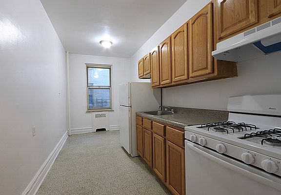 4th image of 8502 Fort Hamilton Pkwy APT 4F
