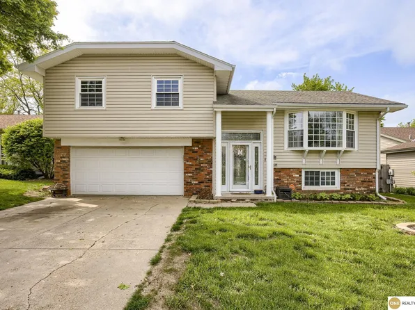13901 Frederick Ave, Omaha, NE 68138
