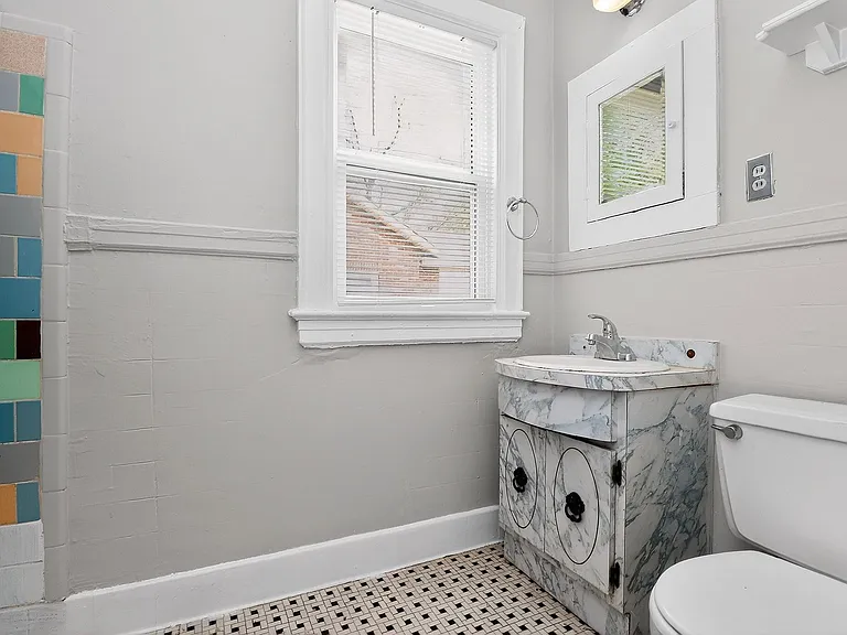 1418 Park Dr #4 — Photo 10