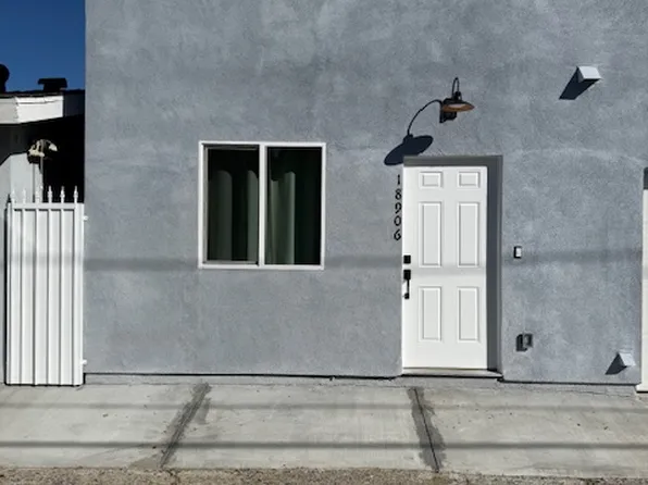 18906 Lassen St, Northridge, CA 91324