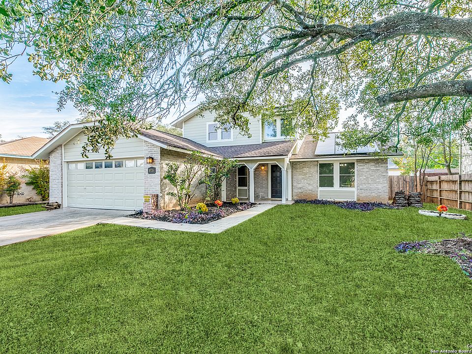 1st image of 8726 woods end