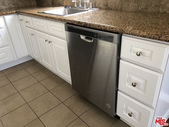 4th image of 1016 N Curson Ave APT 7