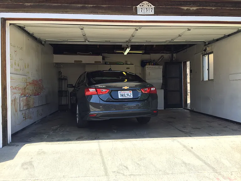 737 Devon Ct — Photo 15
