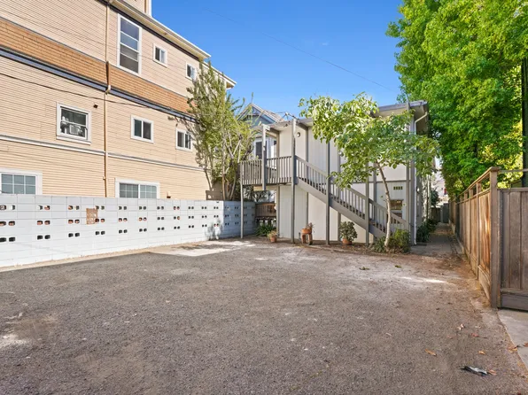 2030 Cedar St #4, Berkeley, CA 94709