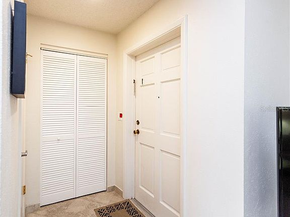 4th image of 1799 N Highland Ave #41