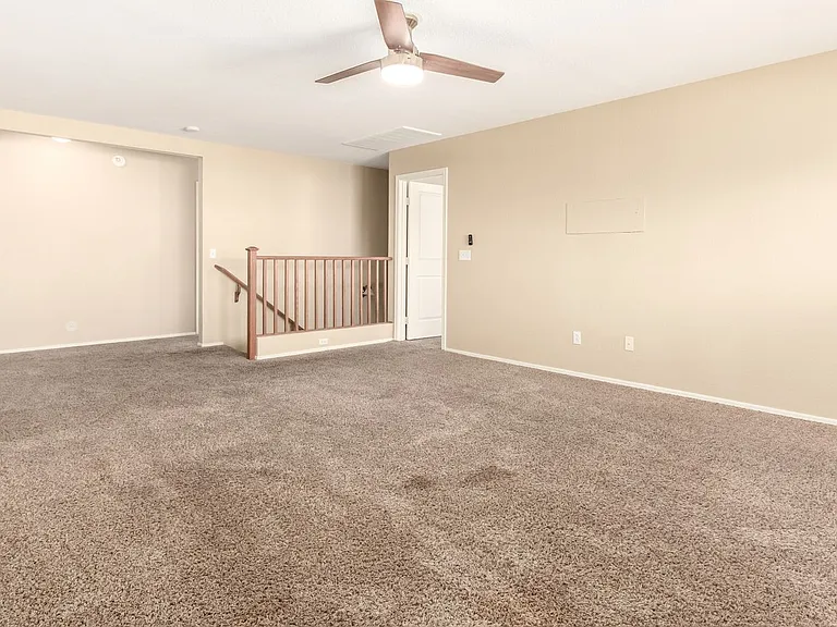 1310 E Beth Dr — Photo 21