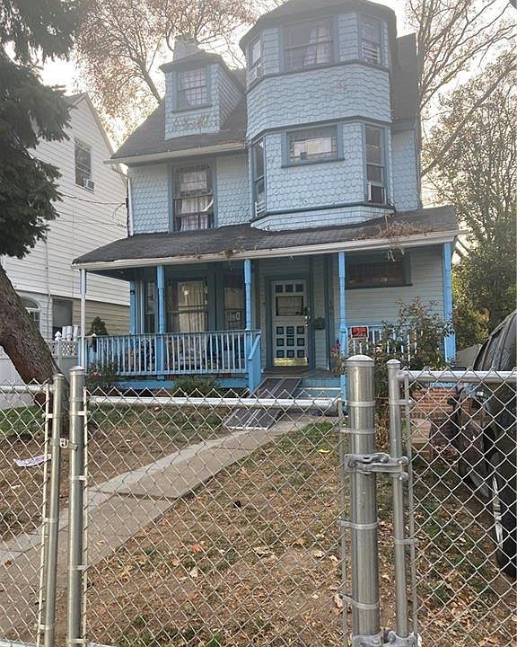 1st image of 106 Westervelt Ave