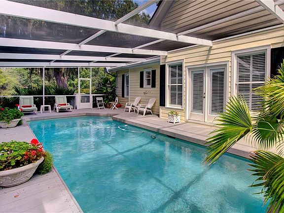 5th image of 1008 Sea Palms West Dr