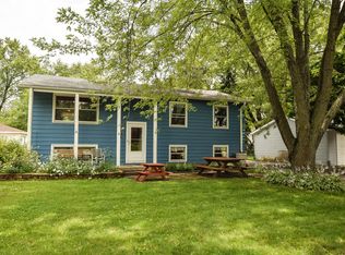 32871 N Sears Blvd, Grayslake, IL 60030