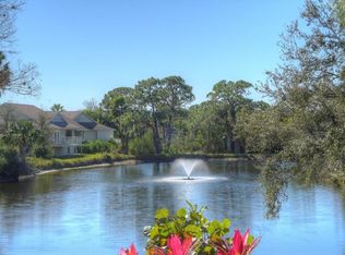 1043 S Pointe Alexis Dr, Tarpon Springs, FL 34689