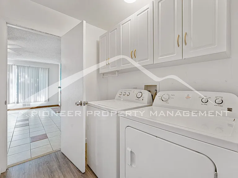 1649 S Xavier St — Photo 20
