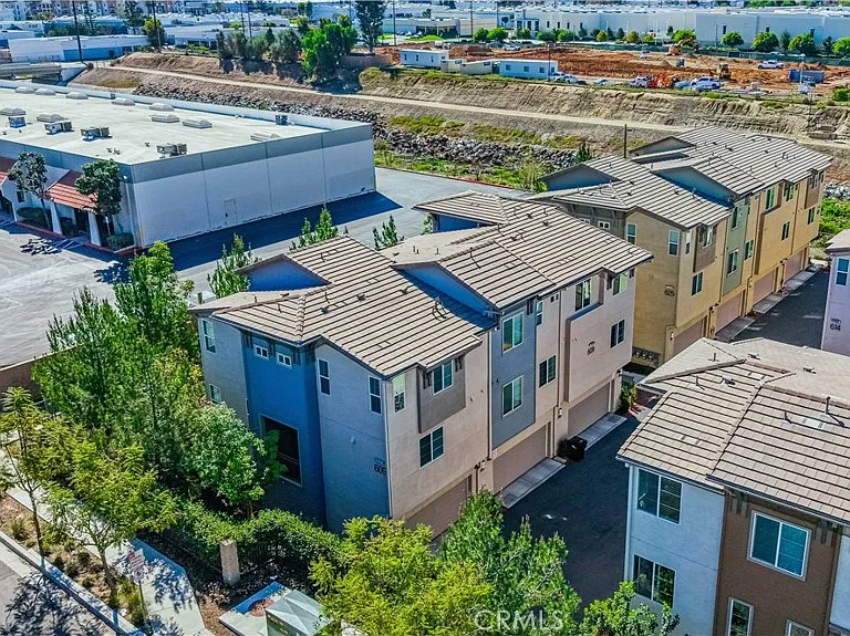 609 Savi Dr #101 — Photo 18