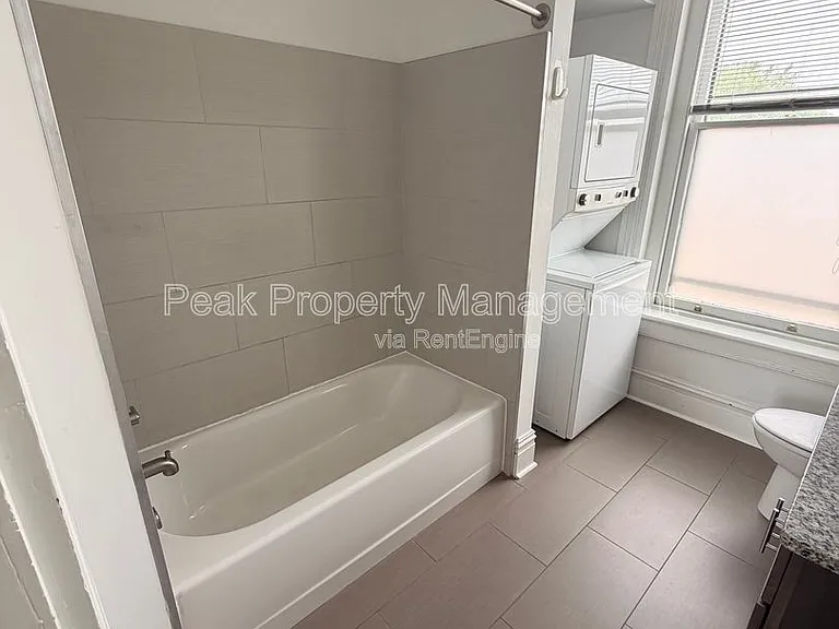 1309 Hull St — Photo 23